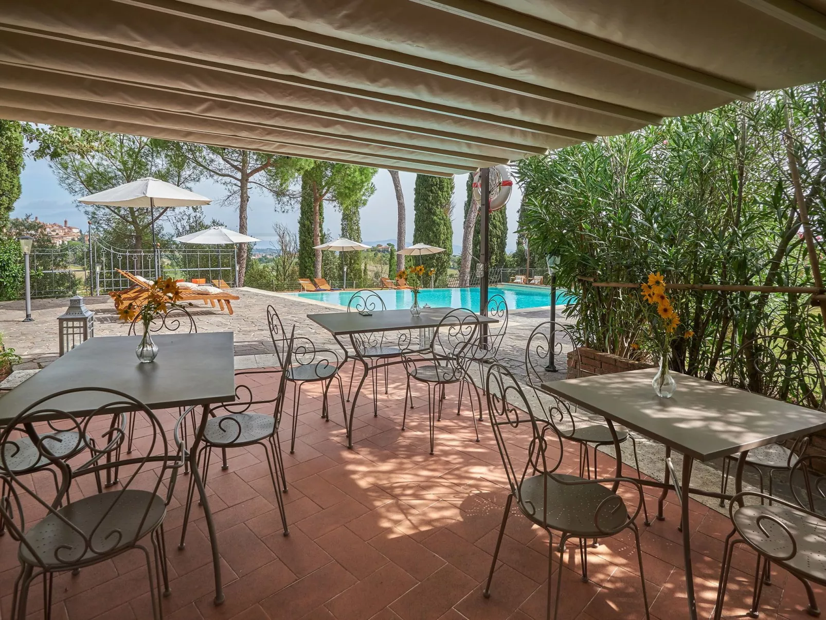 "Rosmarino castellt"-Buiten