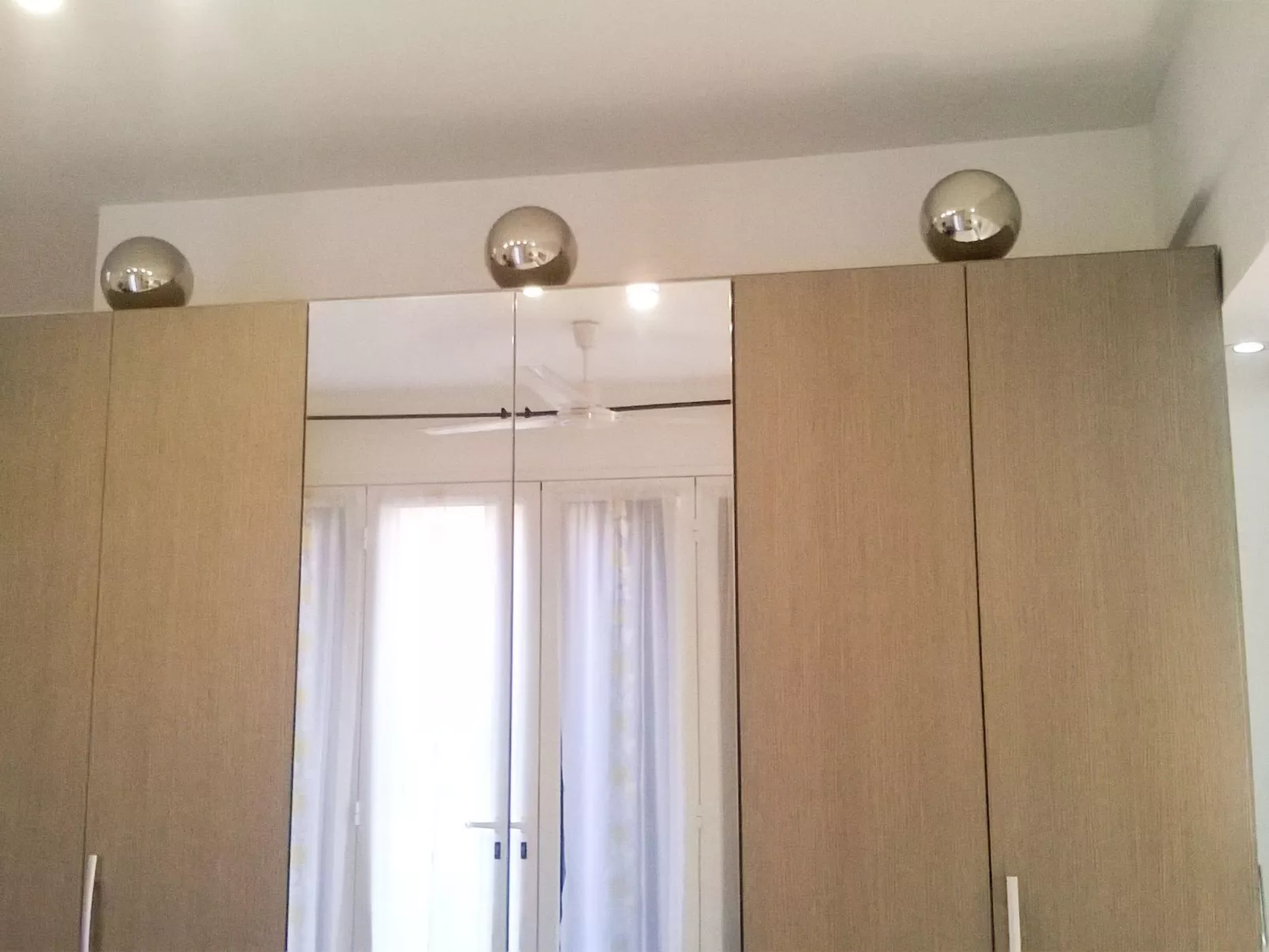 Mit Gemeinschaftspool-Binnen