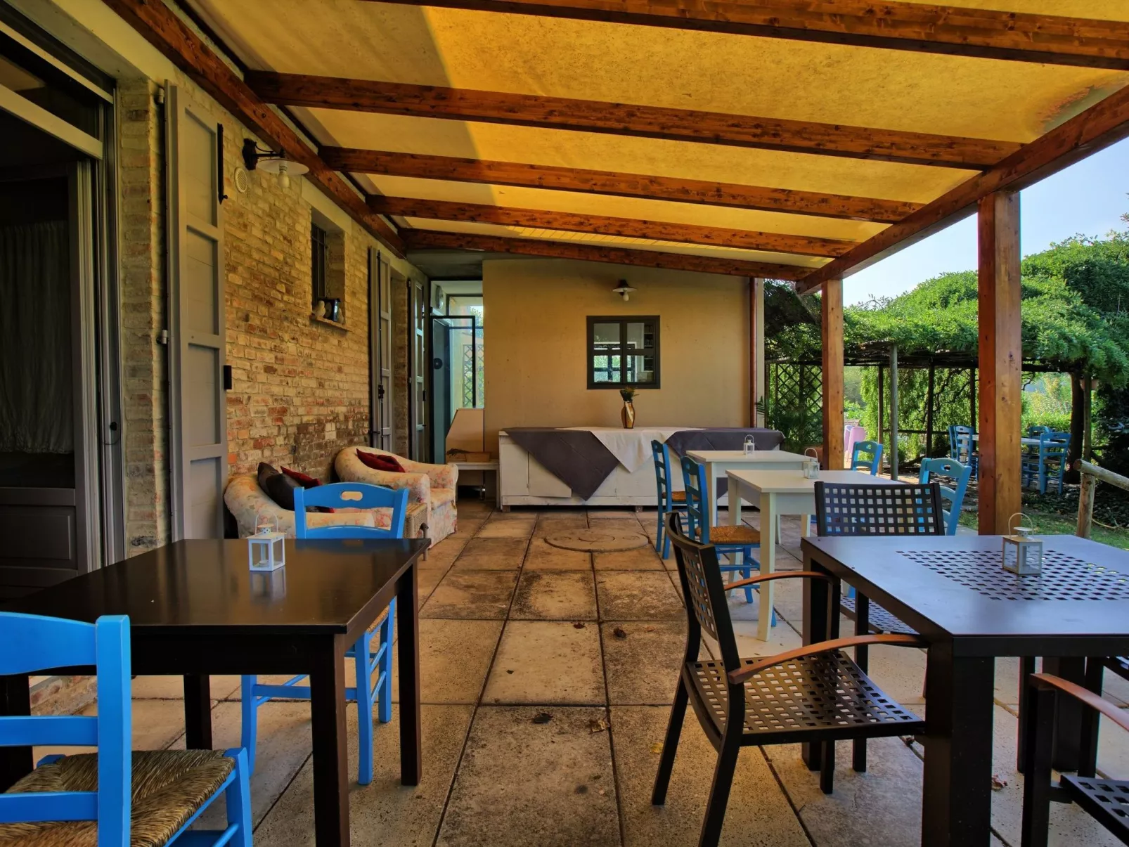 Haus der Musik 270m Veranda, Garten und Pool-Binnen