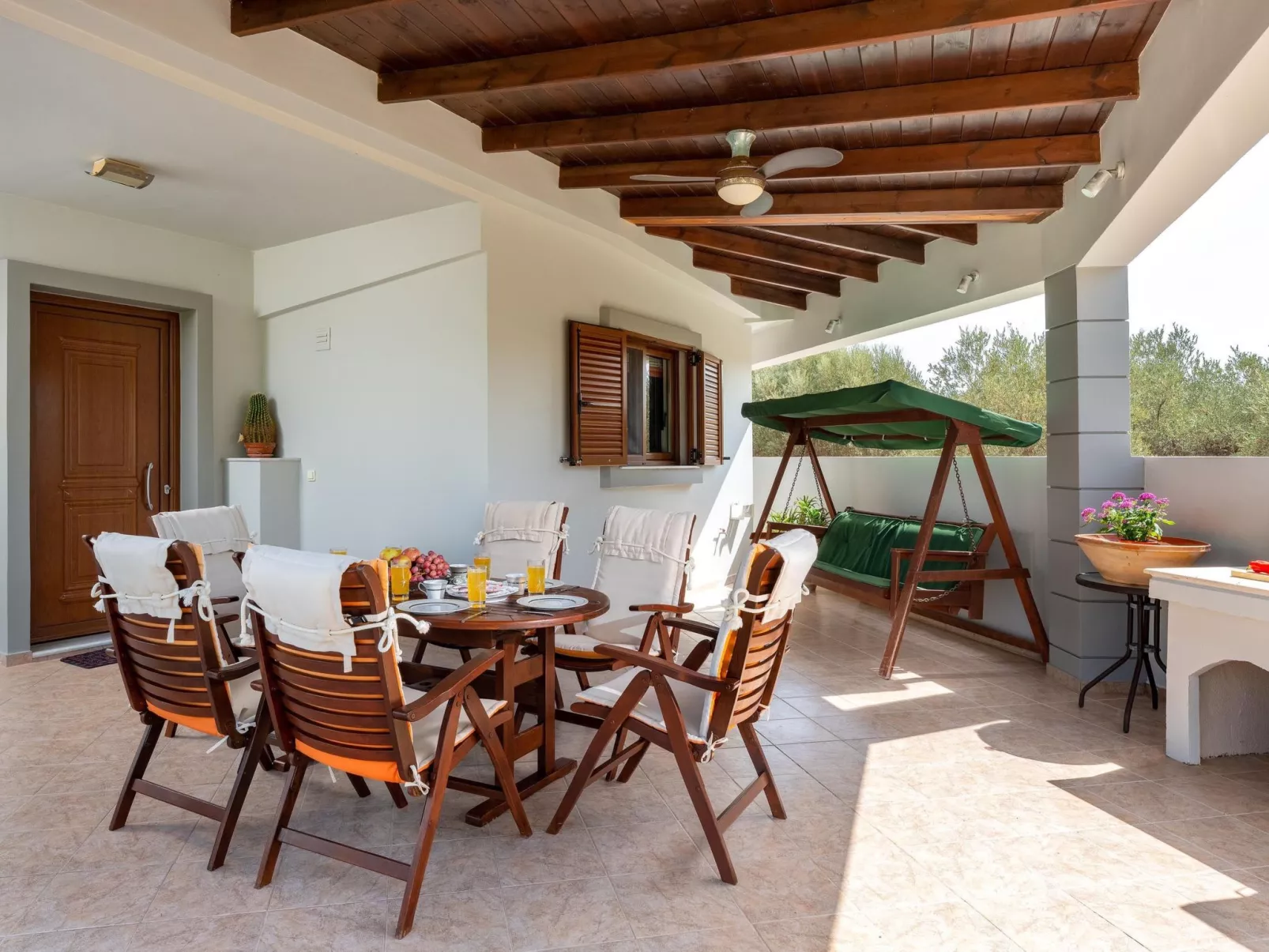 Villa Vergio in der Nähe des Strandes-Buiten