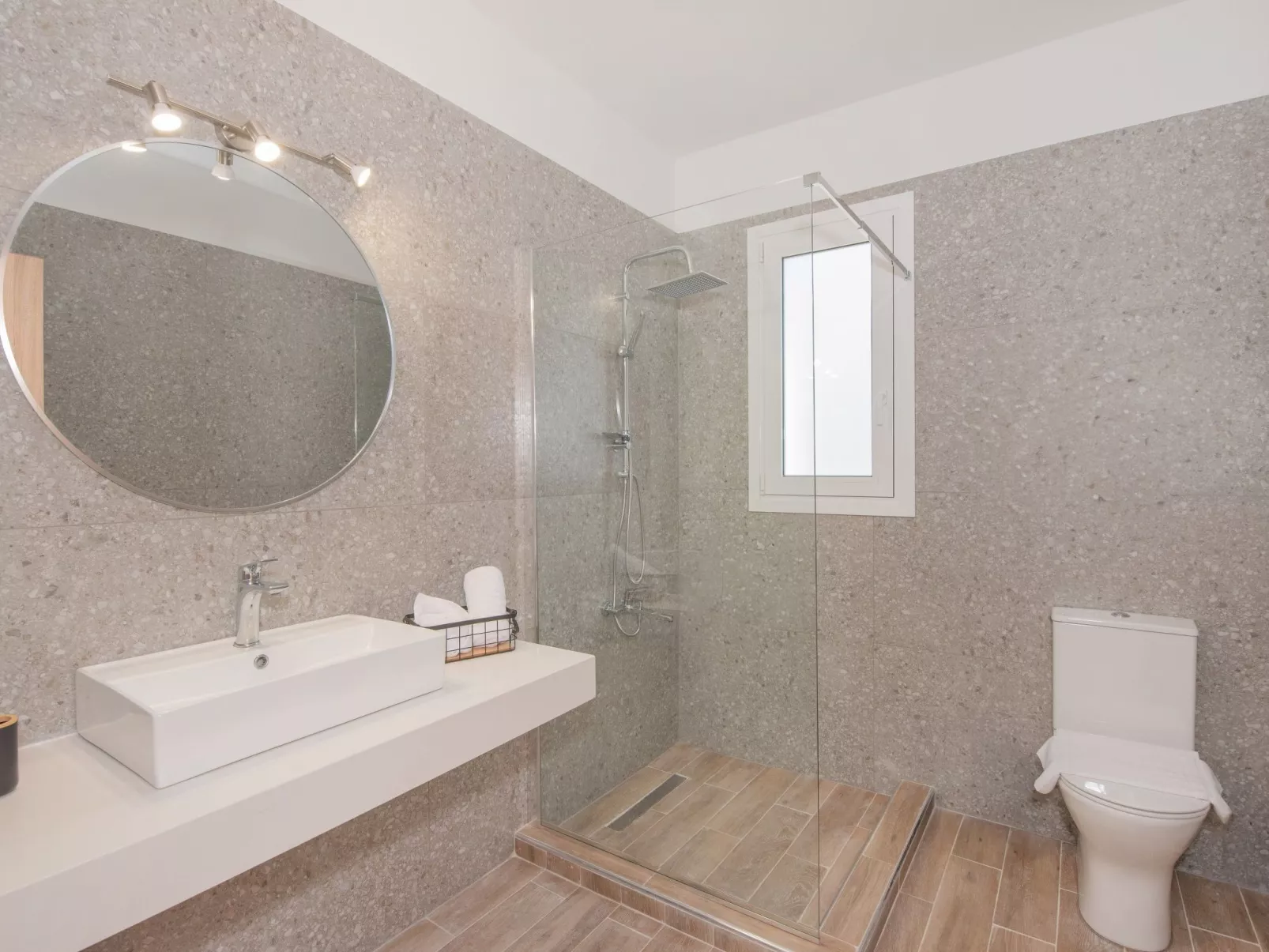 Elias Filerimos Haus-Binnen