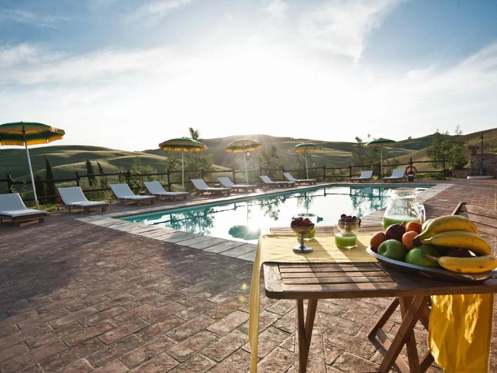 'Rosa' mit Pool-Buiten