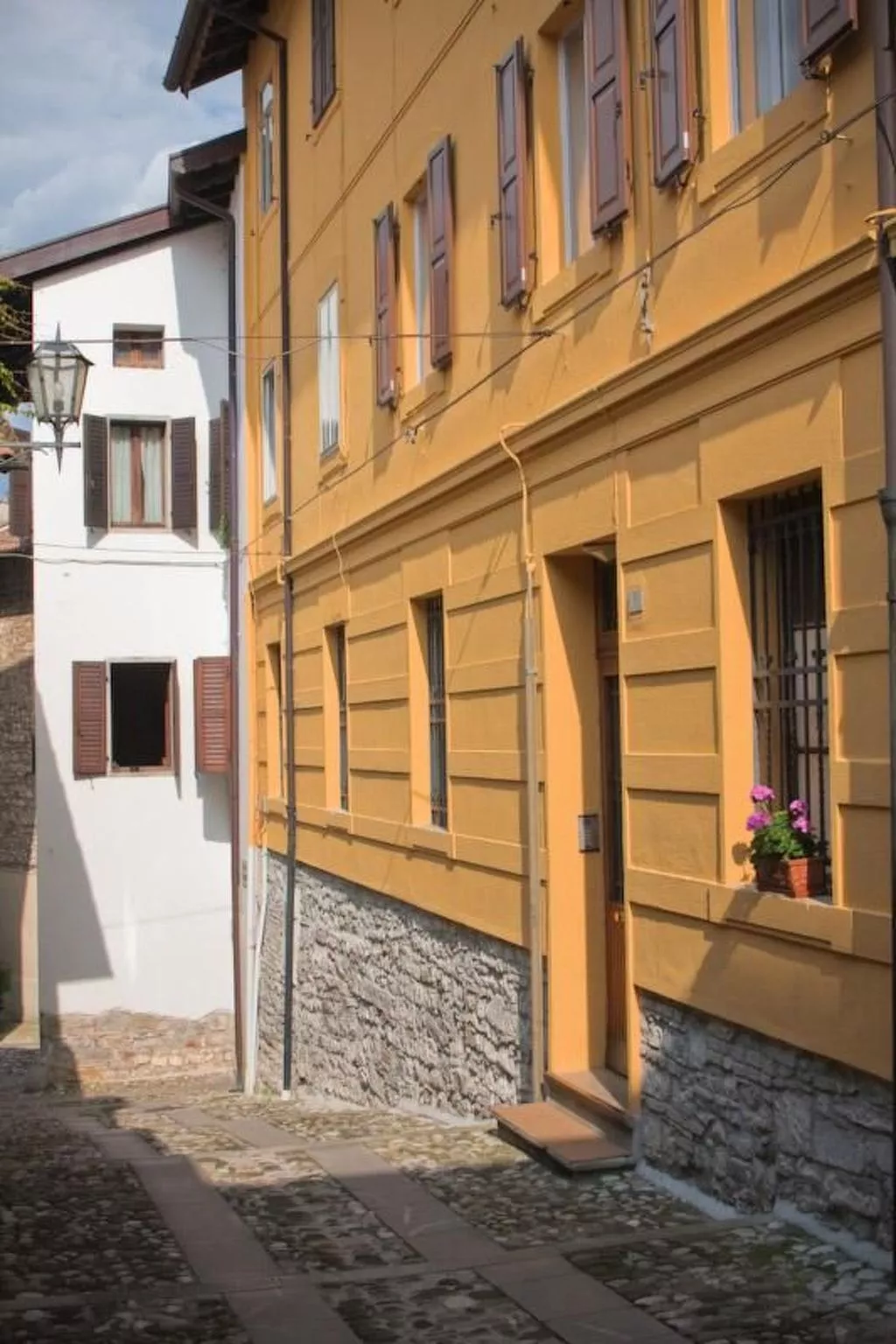 Elegantes Ferienhaus im historischen Zentrum von Cividale-Buiten