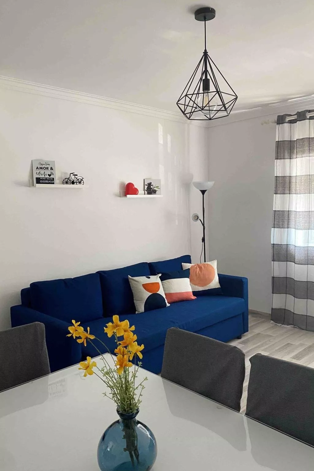 Das Haus der Verwöhnung-Binnen