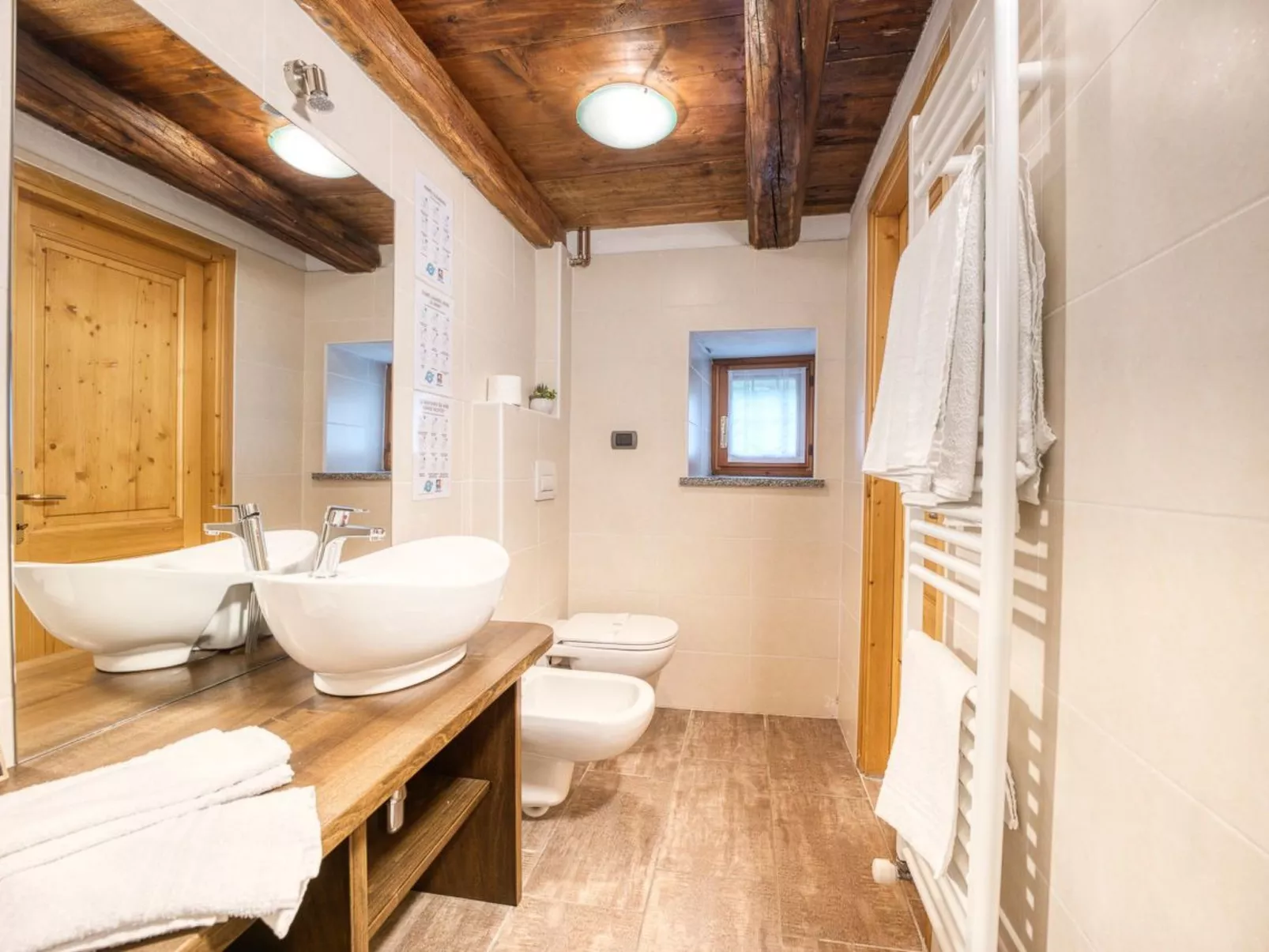 Chalet "Borgo Walser Testa 4"-Binnen