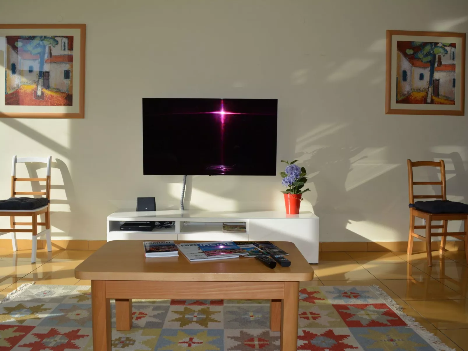 Zwei-Bett-Apartment mit großem Pool