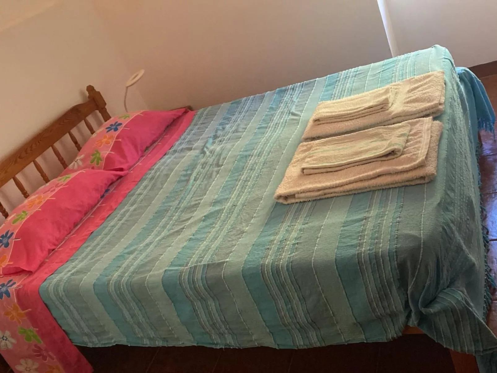 Mit Pool und 5 Schlafzimmern für 10 Personen.-Binnen