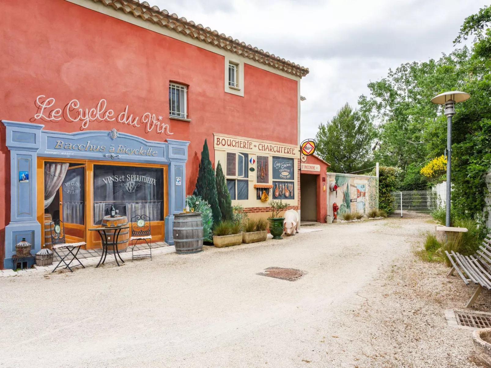 Die Gîtes de Bel-Air im Luberon in der Provence-Buiten