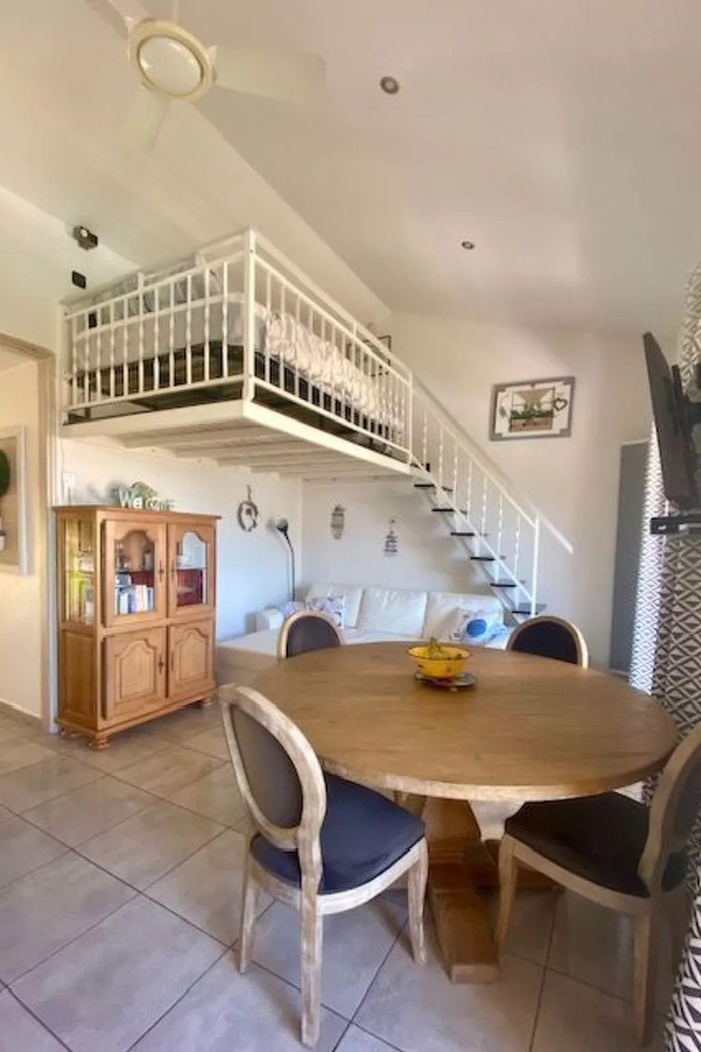 "La petite maison Maximoise" (Das kleine Haus Maximoise)-Image-tags.info