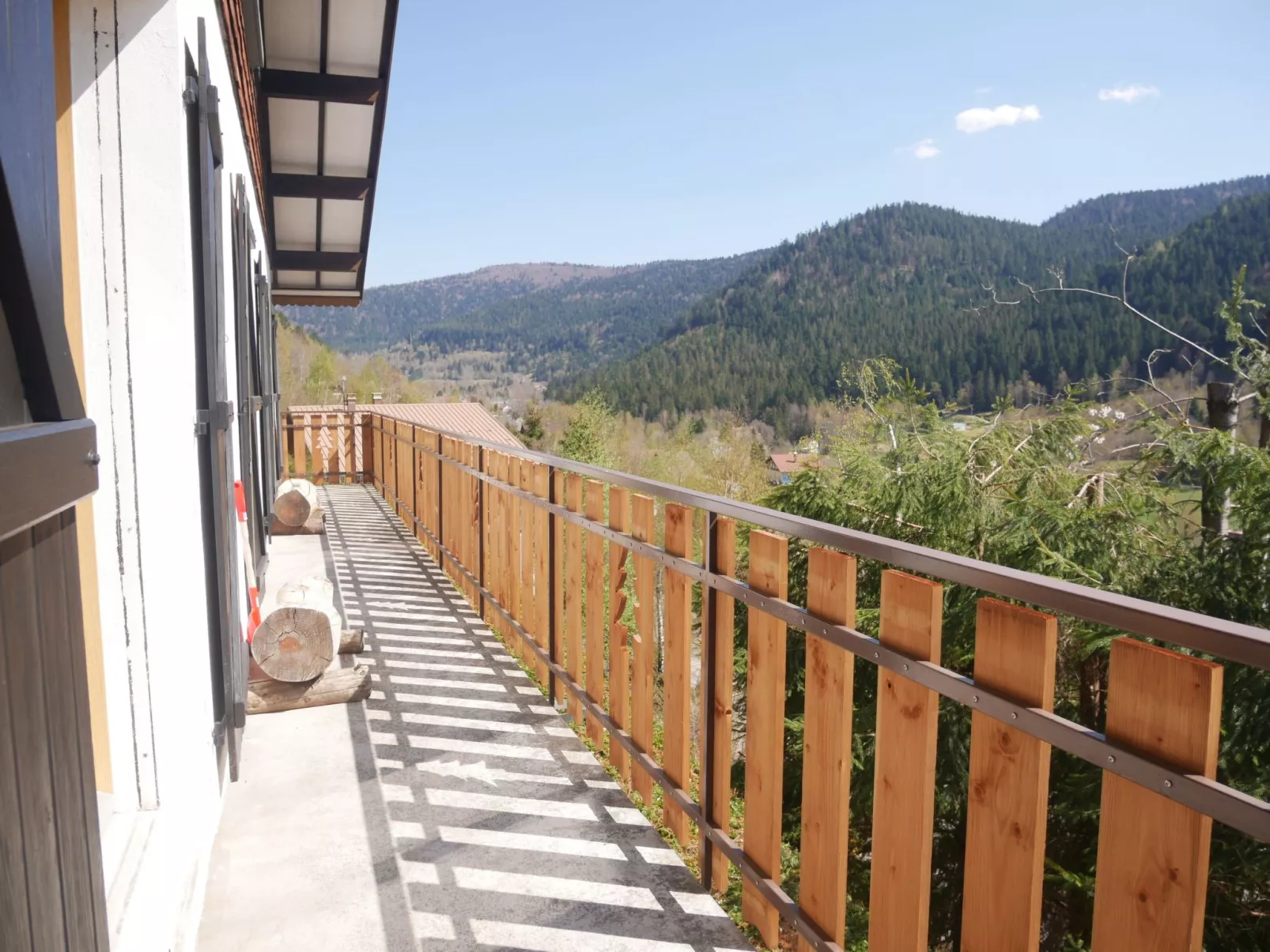 Für 15 Personen ca. 260 m&sup2;in La Bresse, Lothringen (Skigebiet Gérardmer)-Buiten