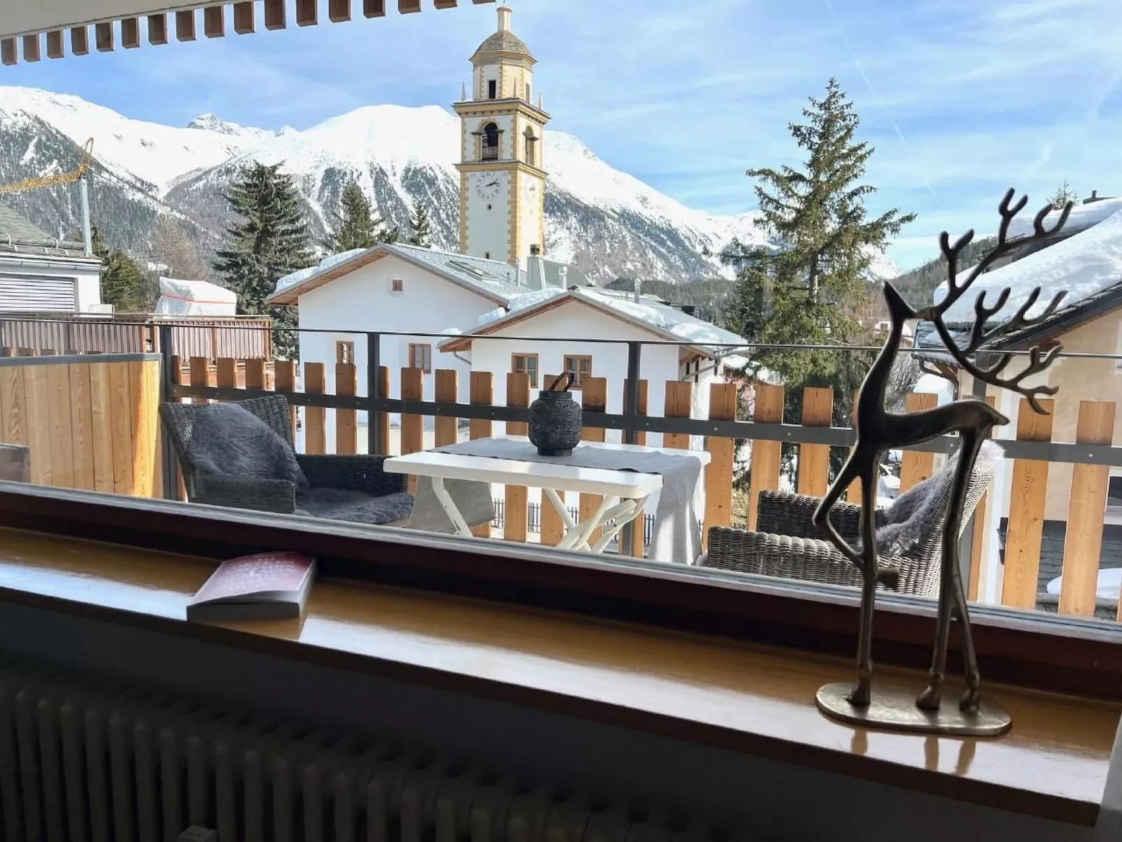 Chesa Villasimius-Buiten