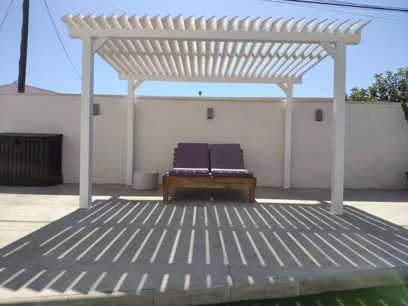 "Arenas house" mit Pool-Buiten