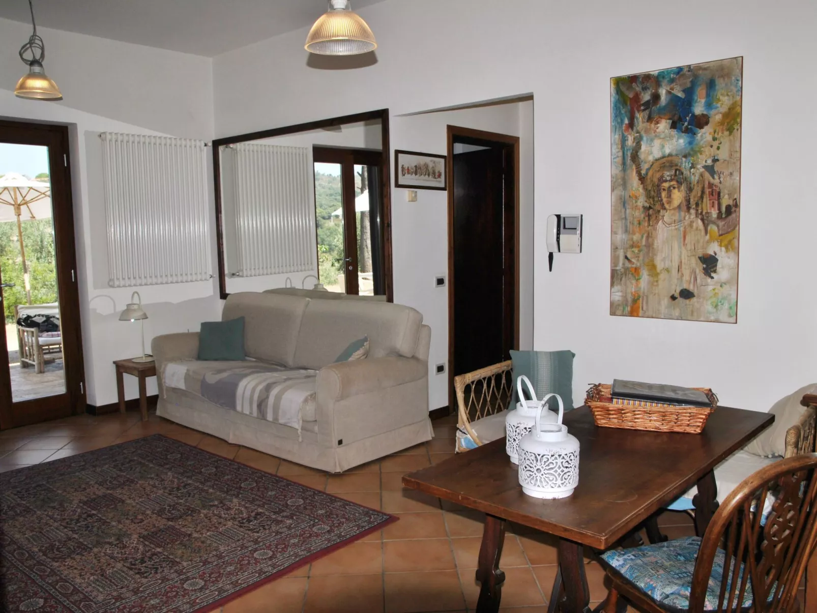 Angenehmes Haus in Itri mit überdachtem Innenhof-Image-tags.info