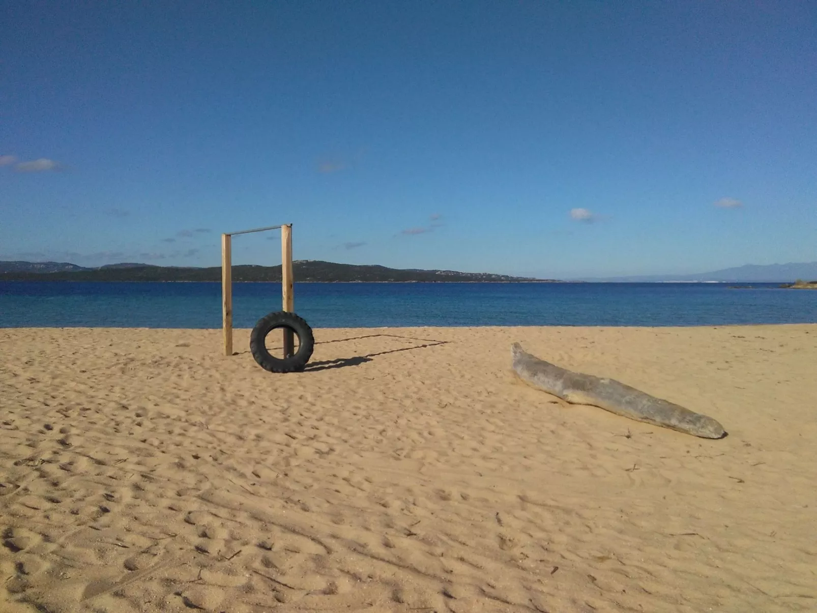 Stazzo mit Garten in Luogosanto-Buiten