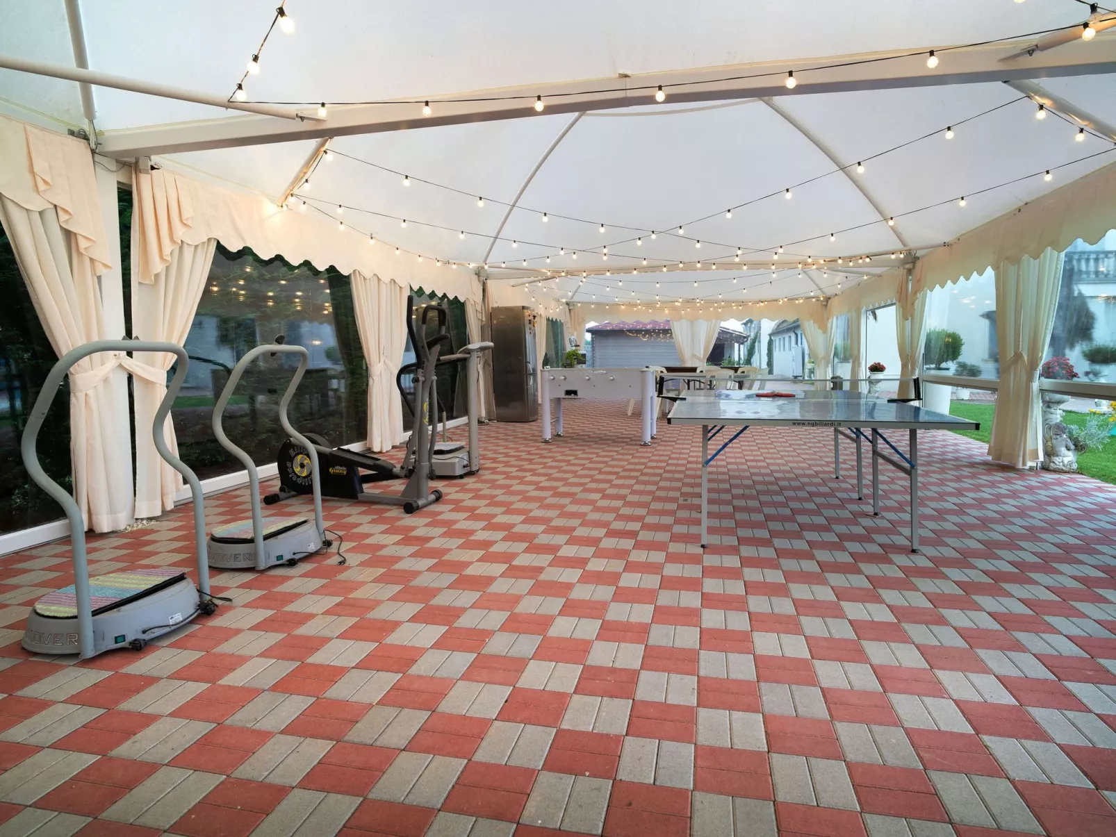 Tenuta "Villa Dalla Benetta" Pool - Wassermassage-Buiten