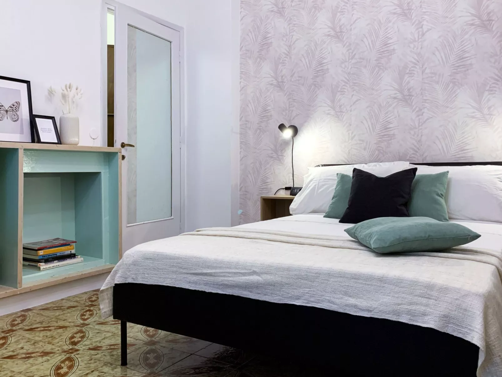 Ein-Zimmer-Wohnung 'Milan' mit Balkon-Binnen