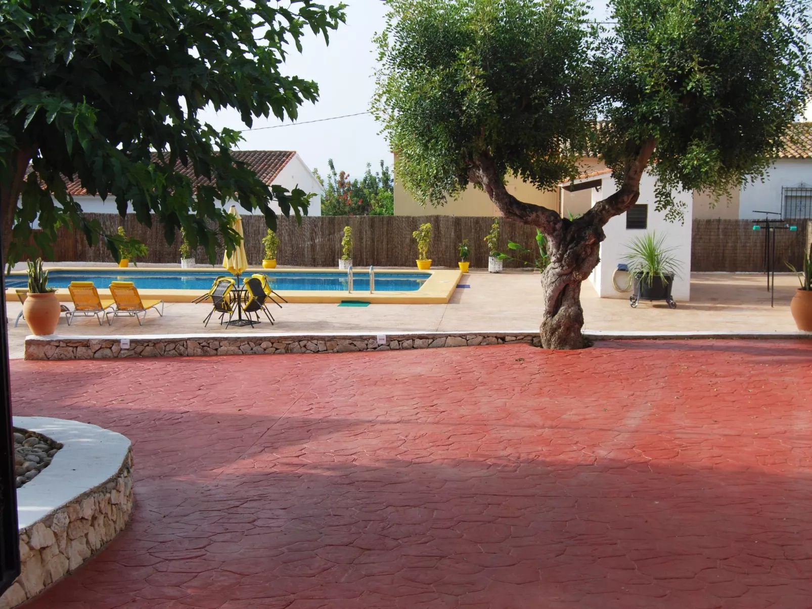 Ferienvilla, Seeblick, privater Pool und Parkplatz-Image-tags.info