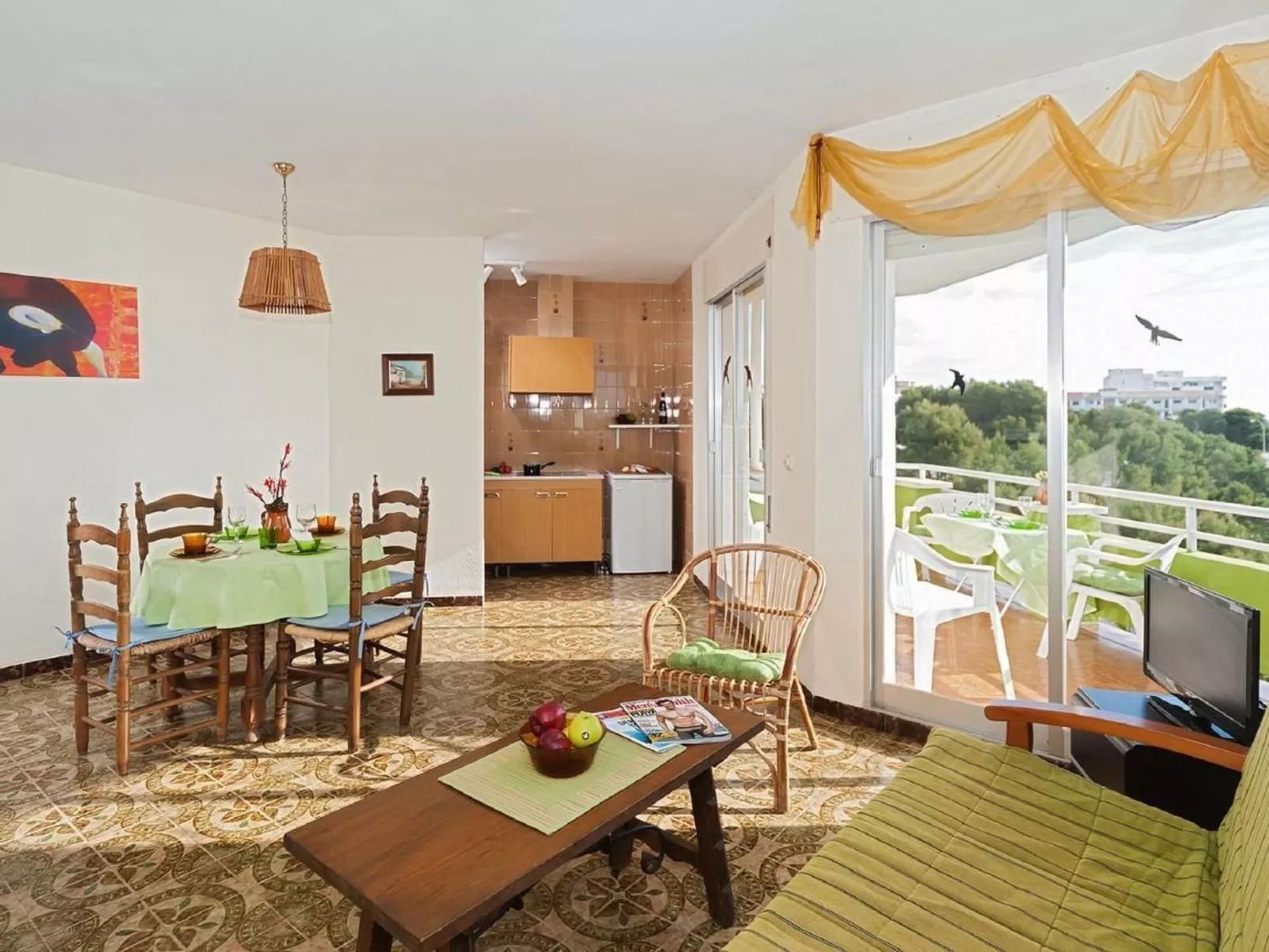 Mit Blick auf das Wasser