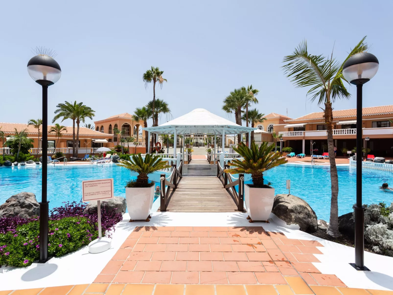 Exklusives Attic mit atemberaubendem Meerblick-Buiten