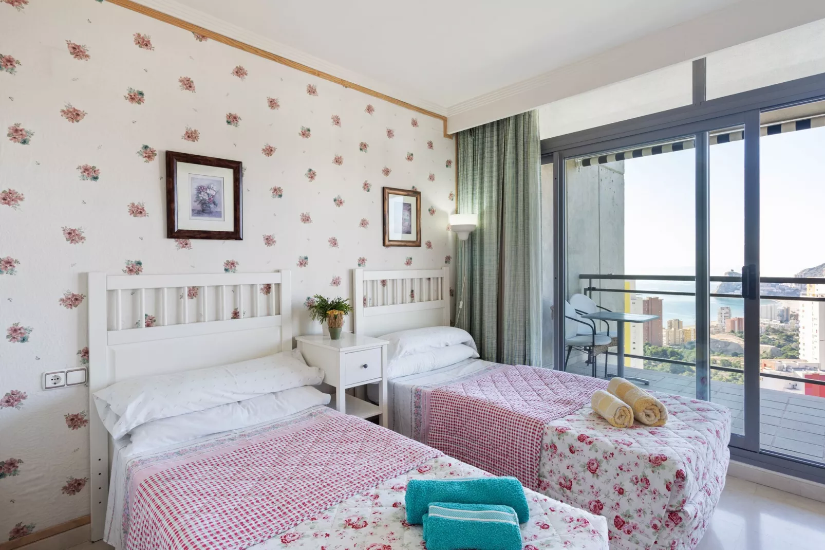 Piso con maravillosas vistas Benidorm-Slaapkamer