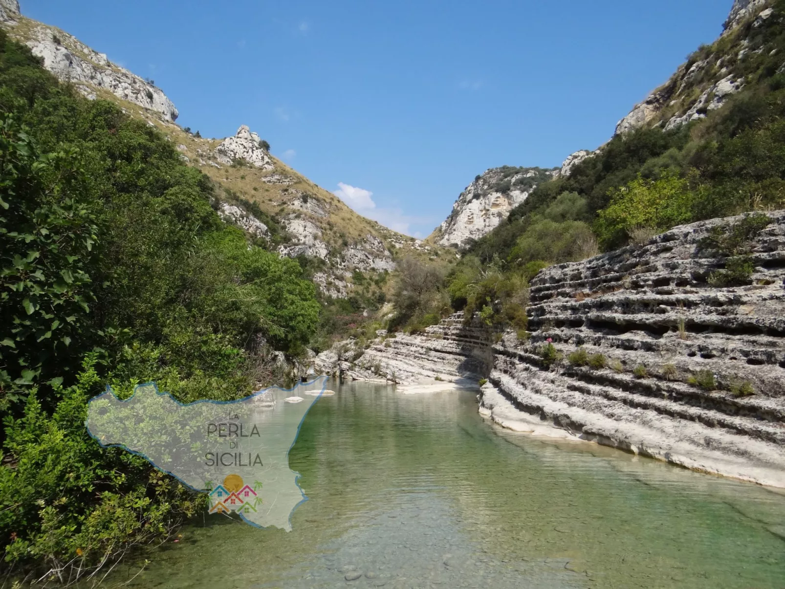 Schöner zentraler Bungalow direkt am Sandstrand auf Sizilien-Buiten