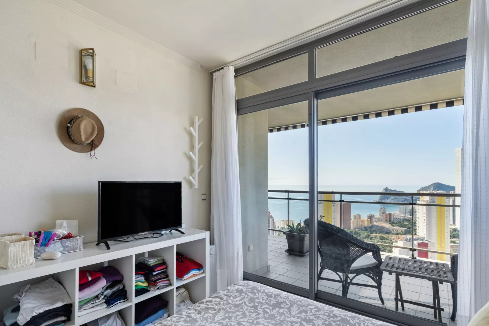 Piso con maravillosas vistas Benidorm-Slaapkamer