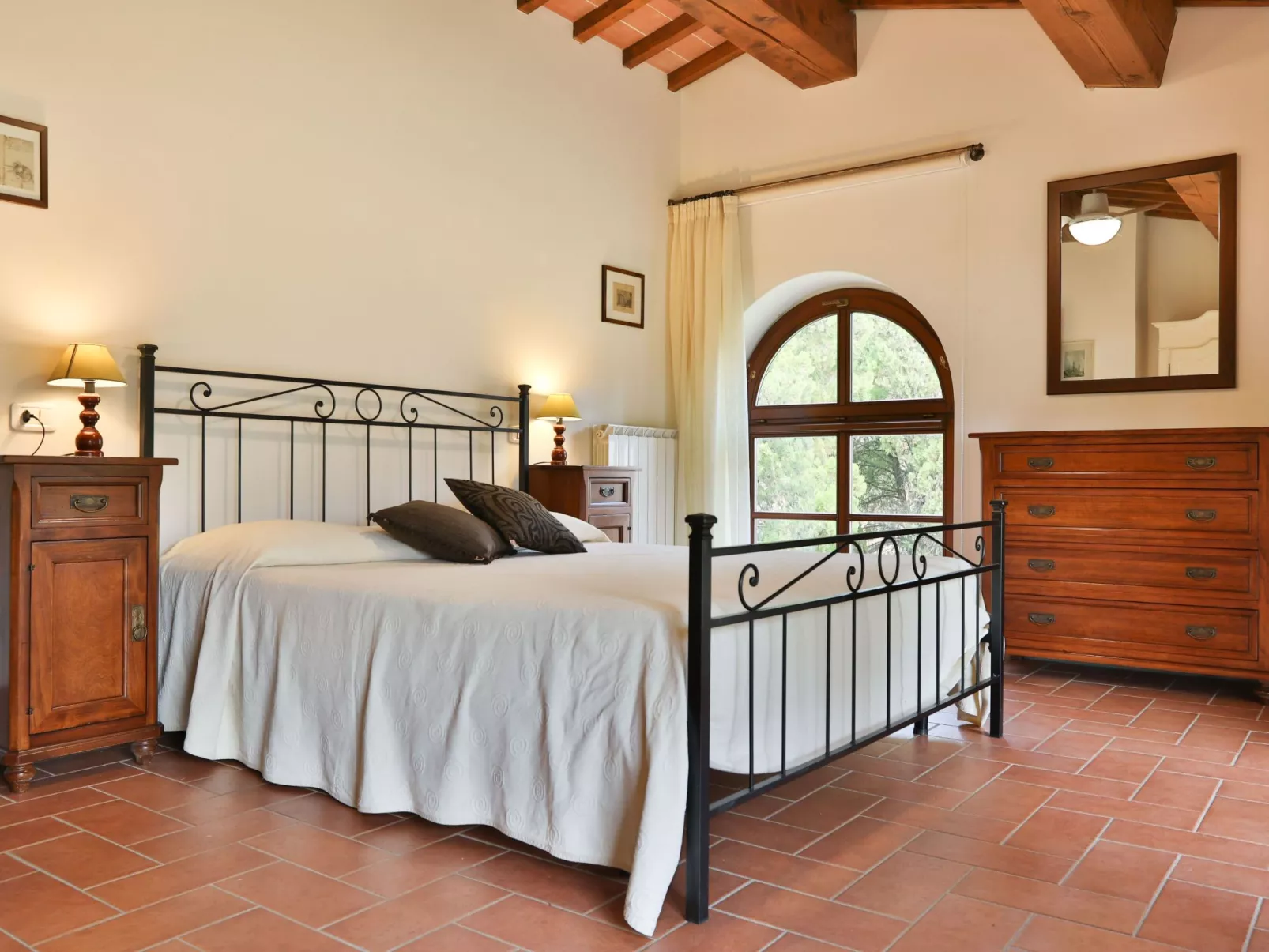 In Reggello mit privatem Patio-Binnen