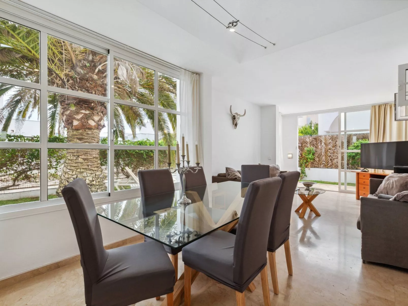 Villa 5 Can Picafort-Image-tags.info