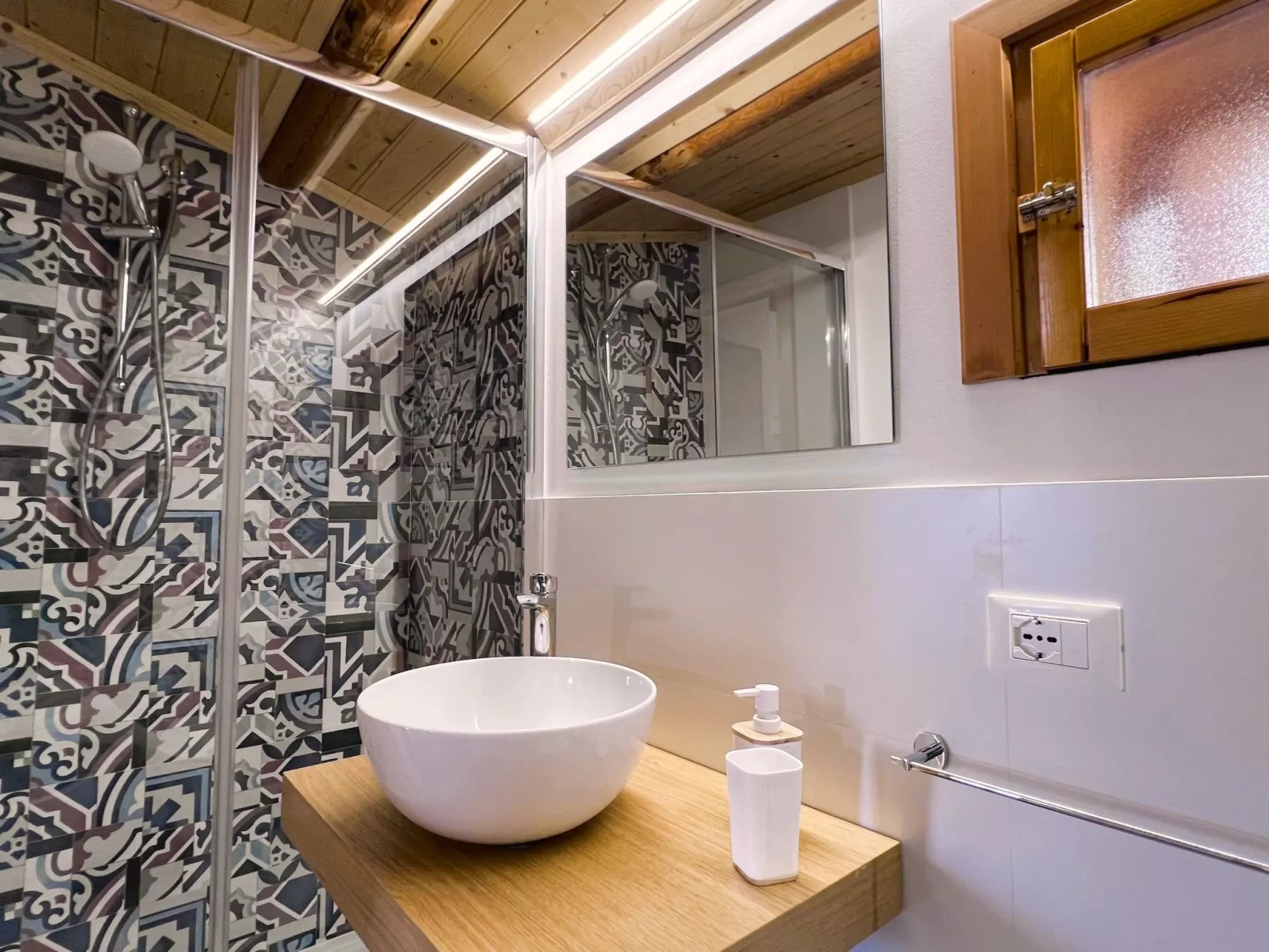 Studio-Wohnung "P Melograno" mit Pool-Binnen