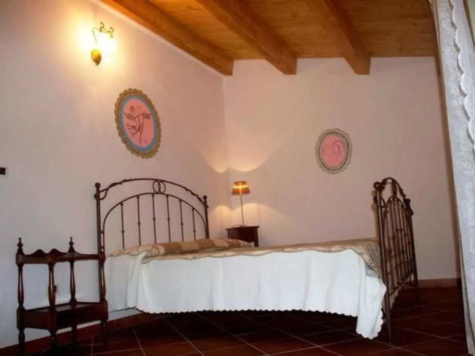 'Villa Adriana-Image-tags.info