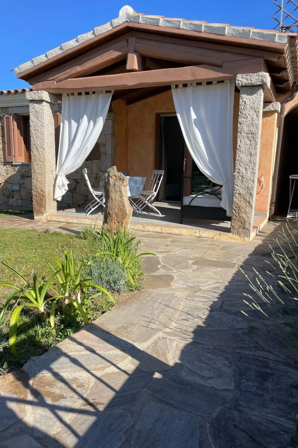 Haus 1 Kilometer vom Strand von Porto Ainu entfernt