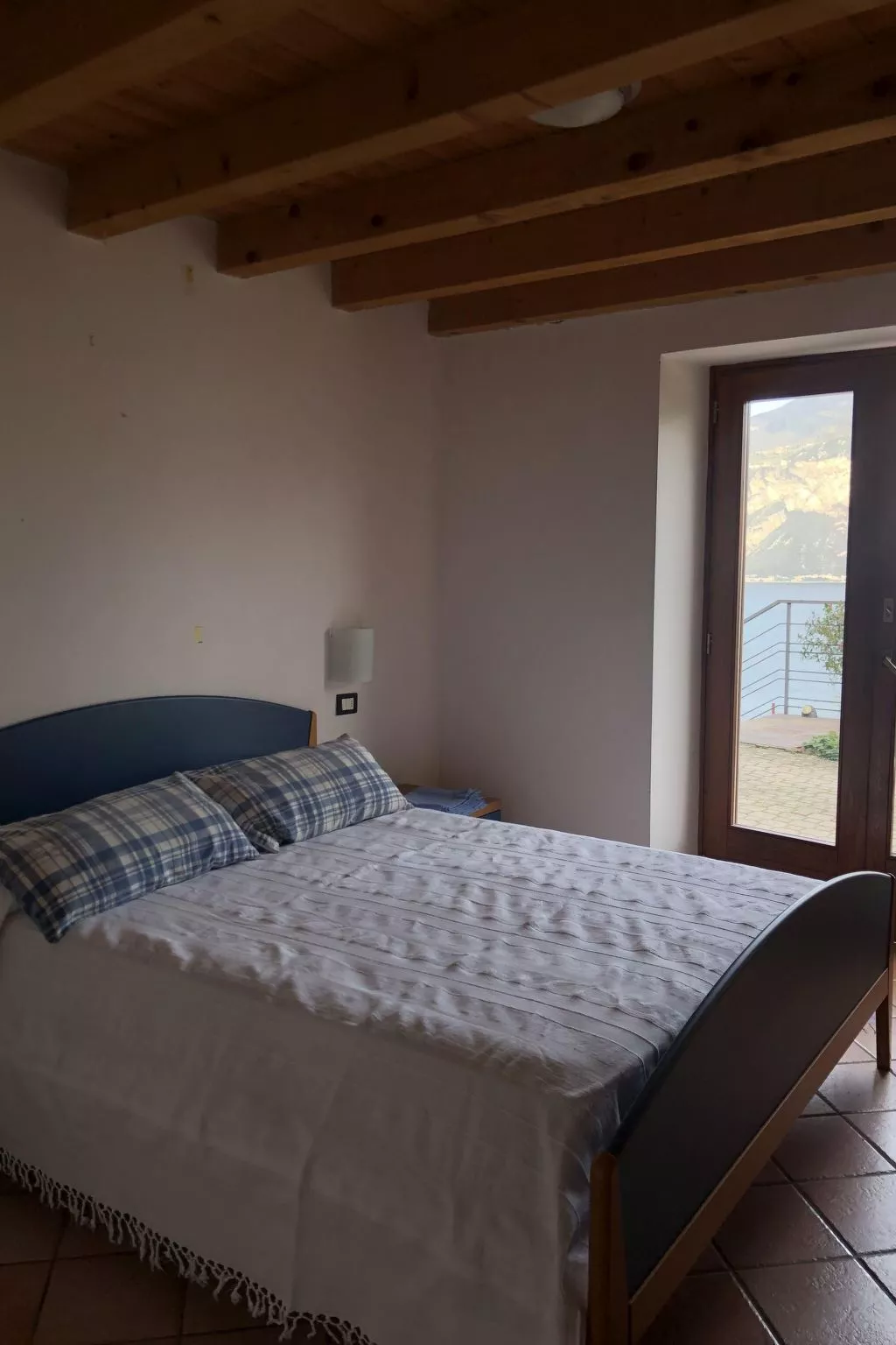 NR 7 CASA MARGHERITA-Binnen