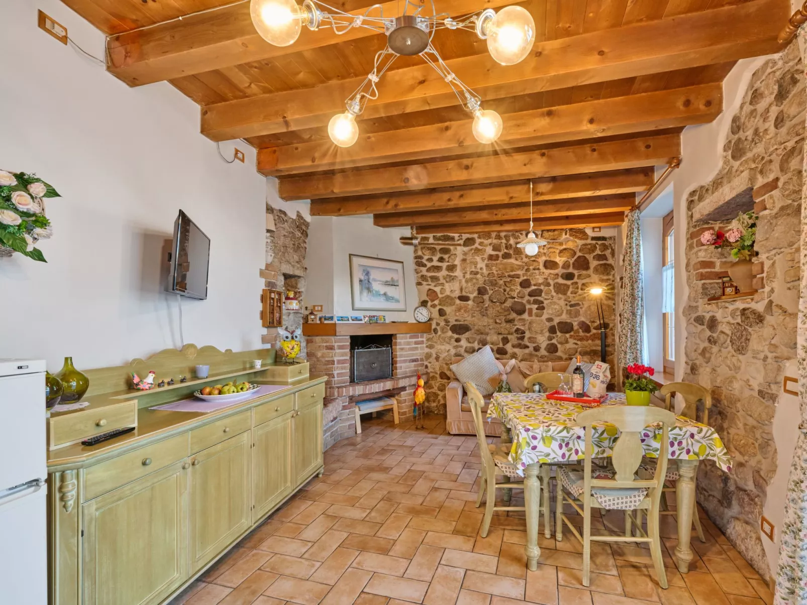 Casa Silvia II-Binnen