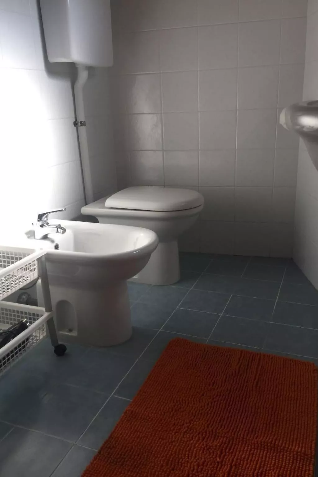 Mit Blick auf das Wasser-Binnen