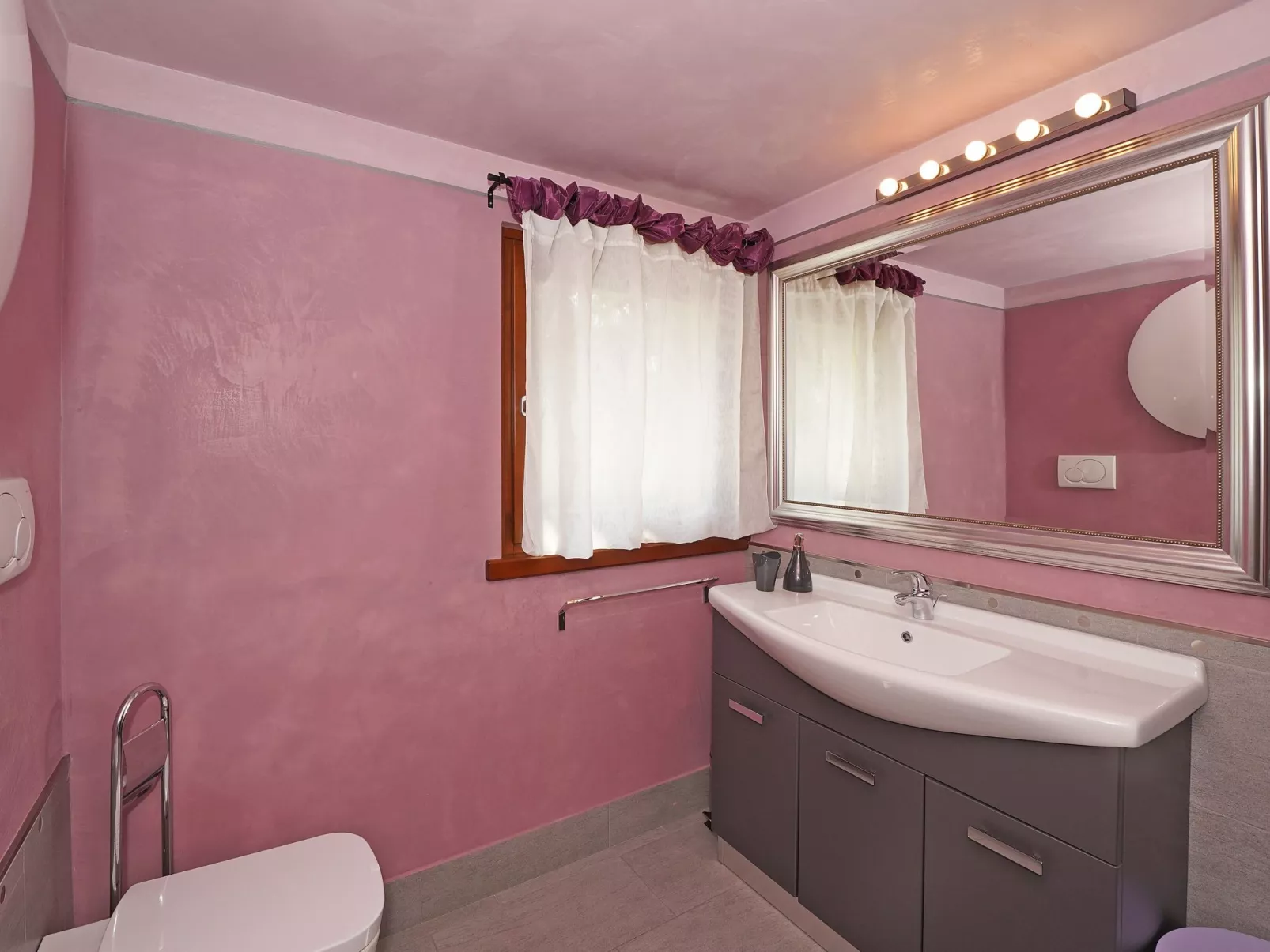 Wohnung mit Blick auf den Gardasee-Binnen