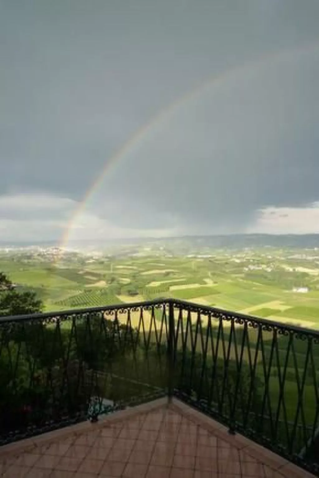 In Verduno mit Gemeinschaftspool-Image-tags.info