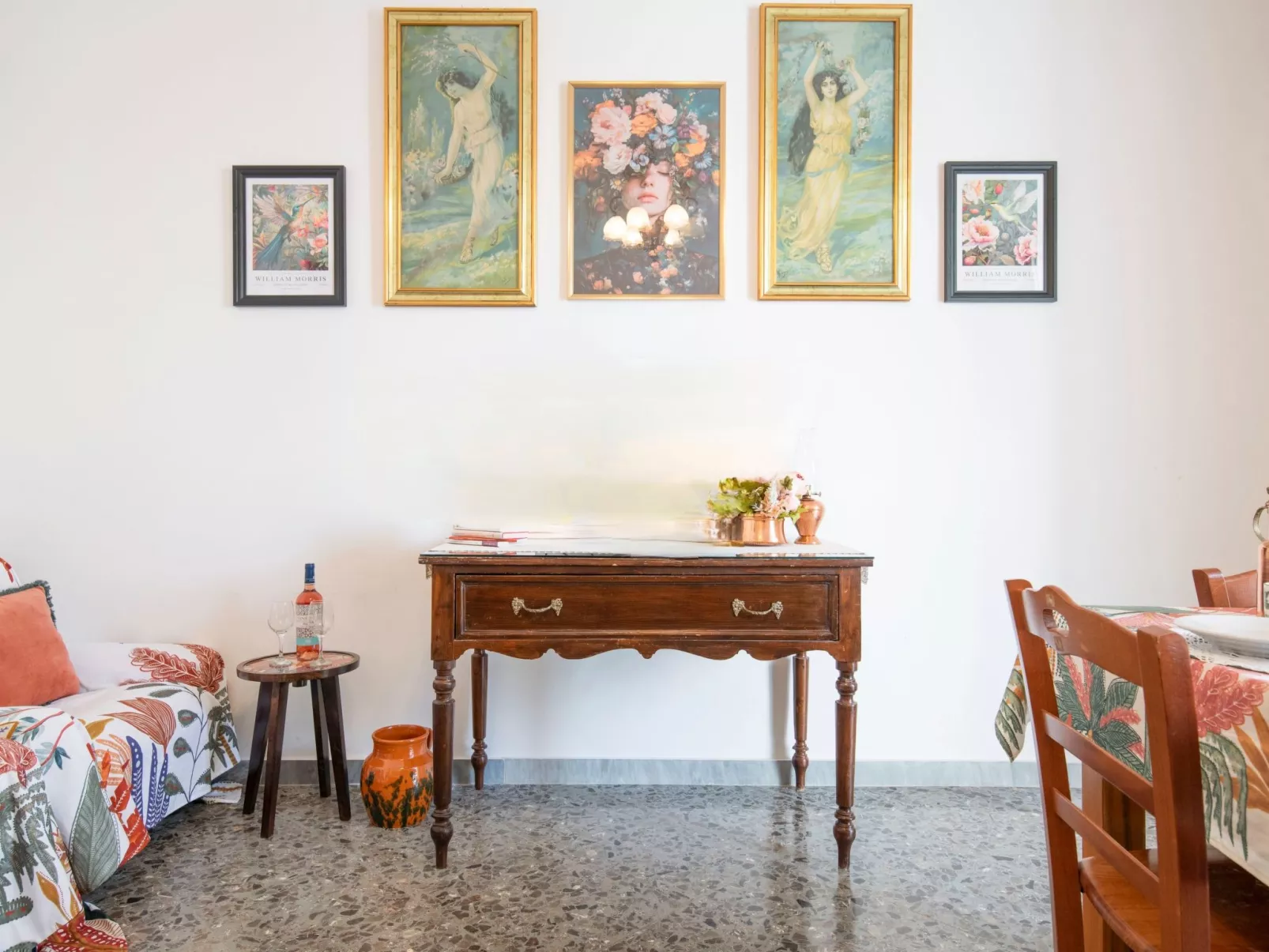 Oma Im Haus in der Mitte-Image-tags.info