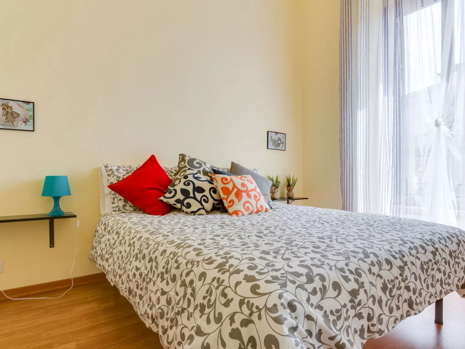 "St Joseph 12" mit Wi-Fi-Binnen