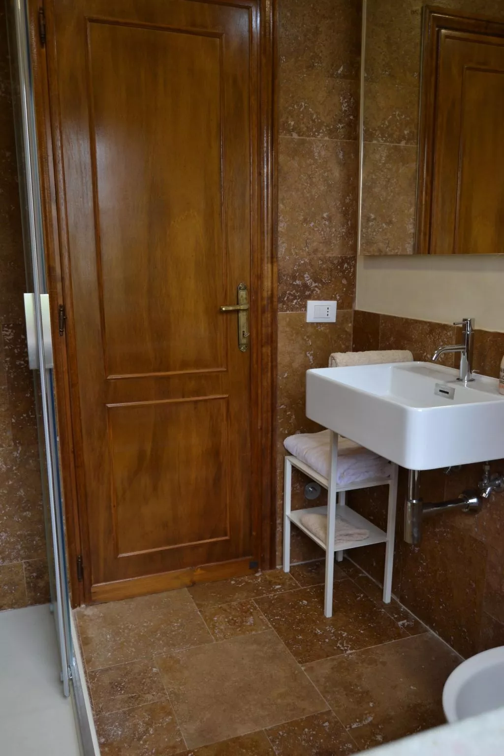 Freistehendes Haus mit Garten zur alleinigen Nutzung-Image-tags.info