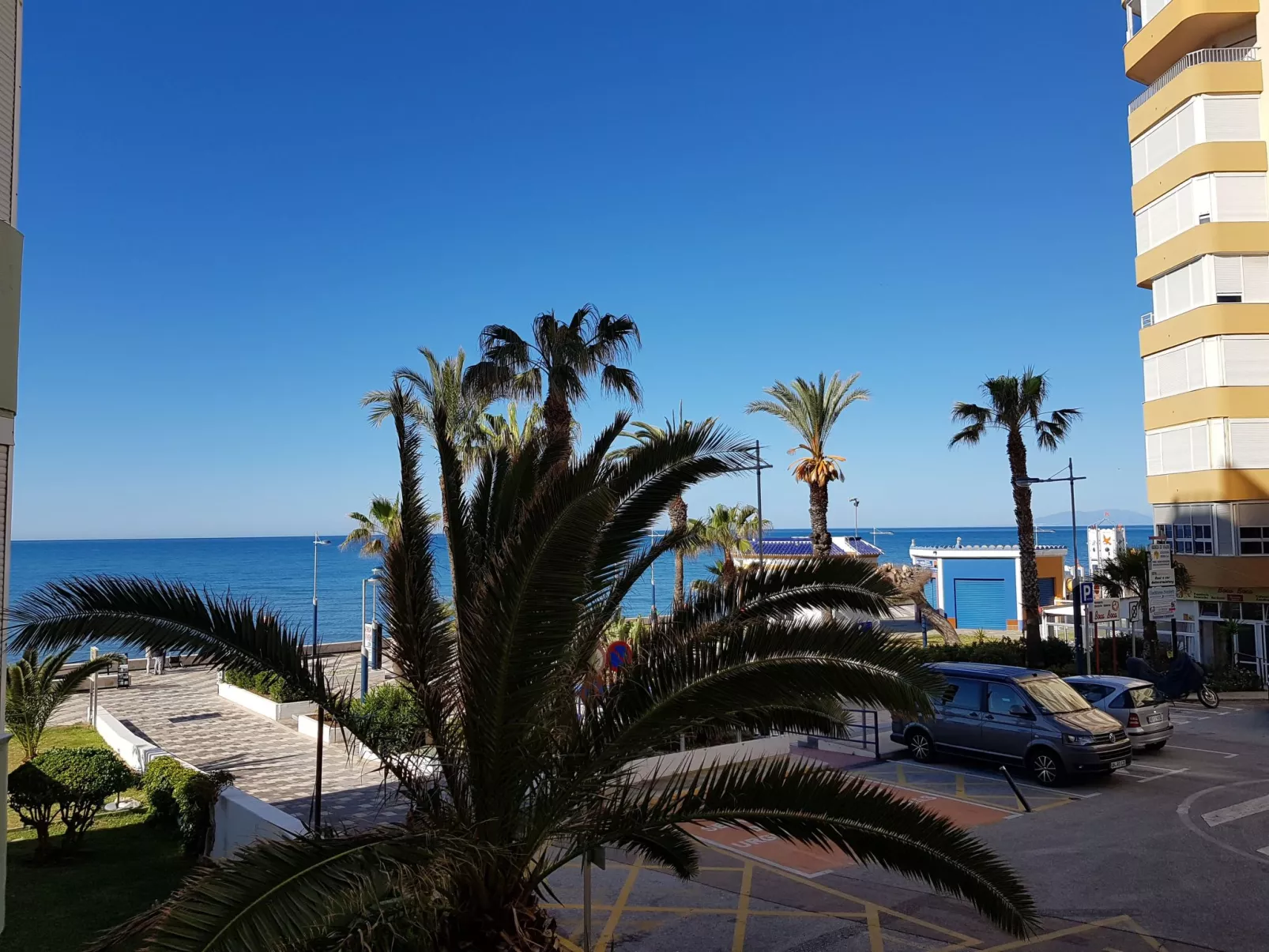 Gemütliche Wohnung in Torrox mit gemeinsamem Pool-Buiten