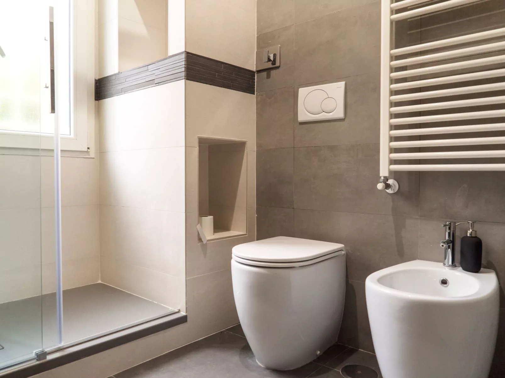 Wohnung 'Danke Vatikan'-Binnen