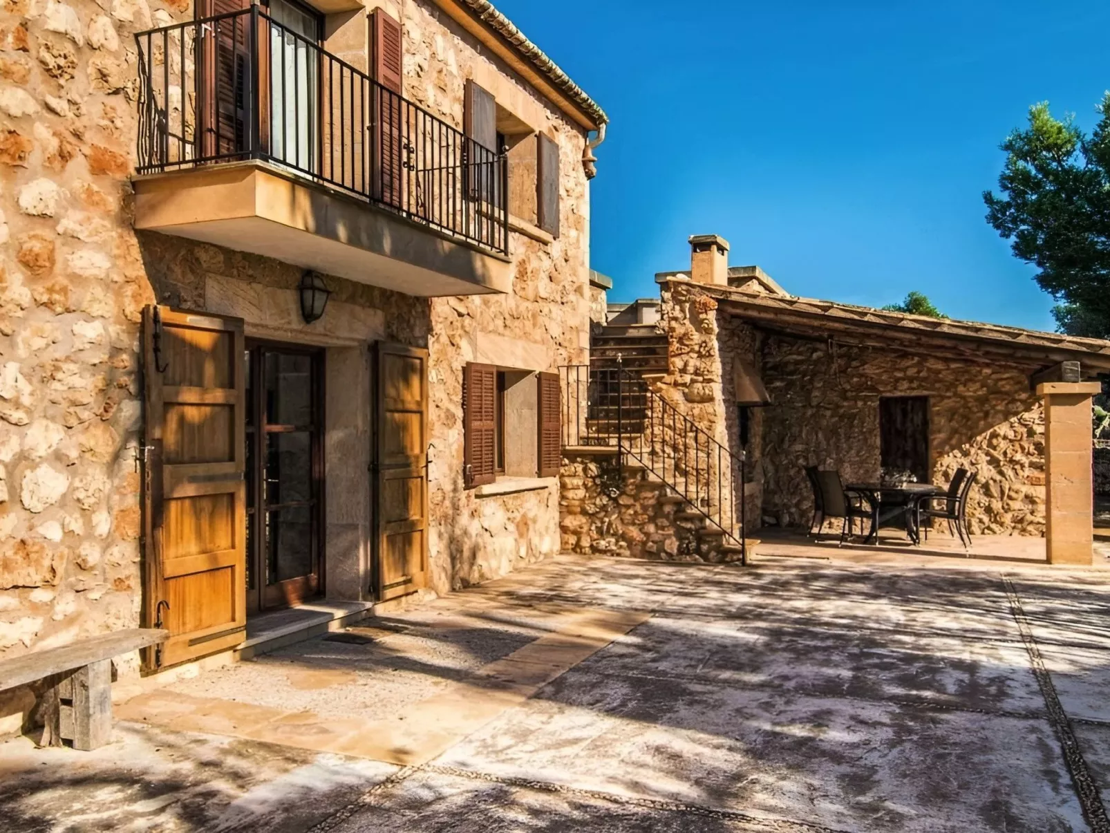 Bonita casa cerca del mar-Image-tags.info