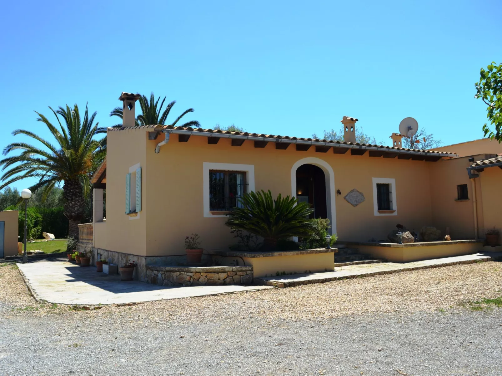 Landgut Es Garballons-Buiten