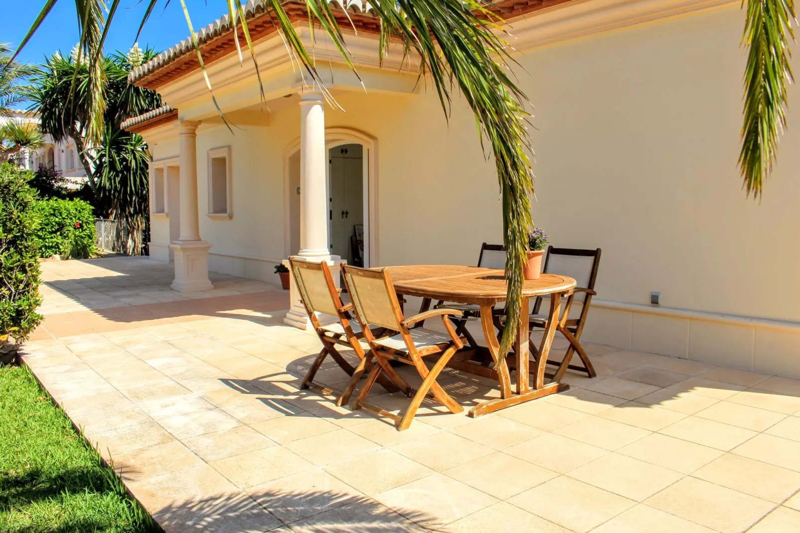 Luxe villa in Javea met panoramisch uitzicht-Tuinen zomer