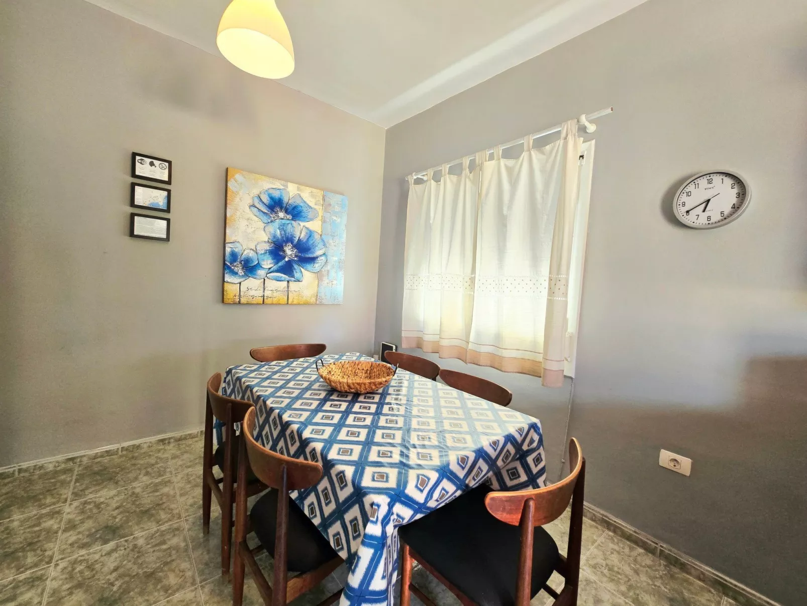 Haus mit Wifi und Terrasse direkt am Strand-Binnen