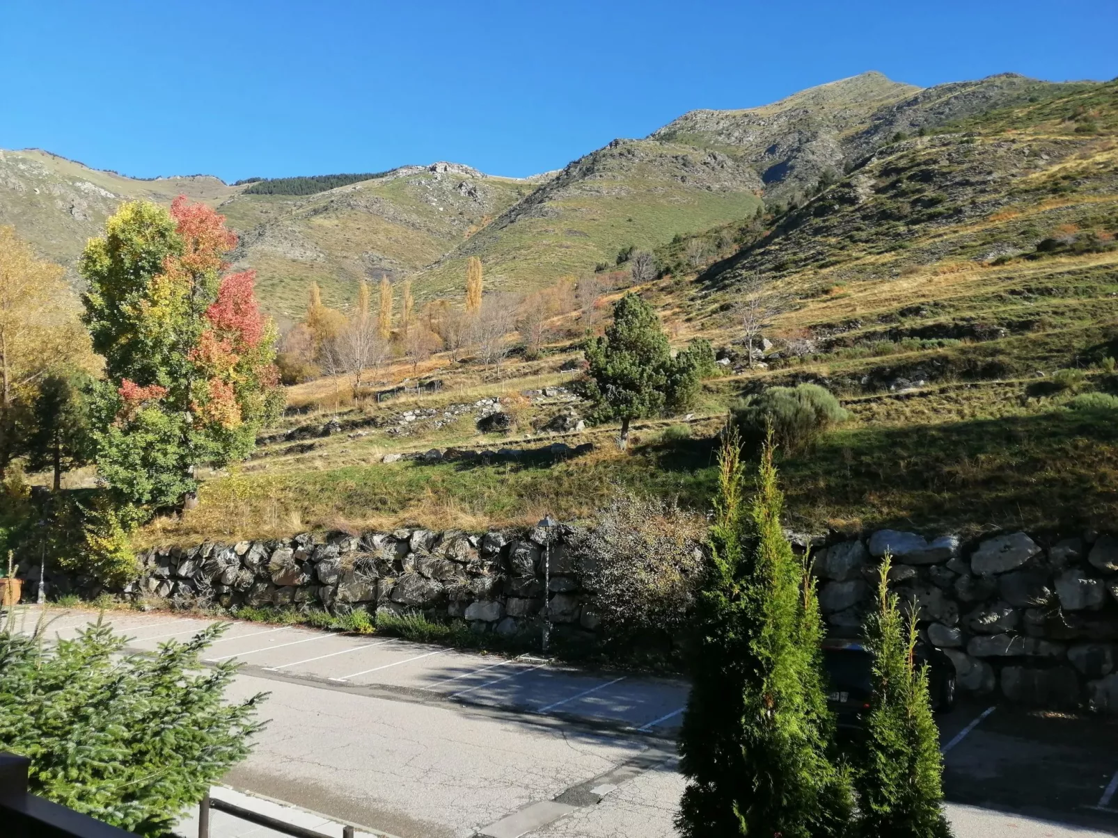 Geräumiges Studio mit Balkon Erta 2 Vall de Boí-Buiten