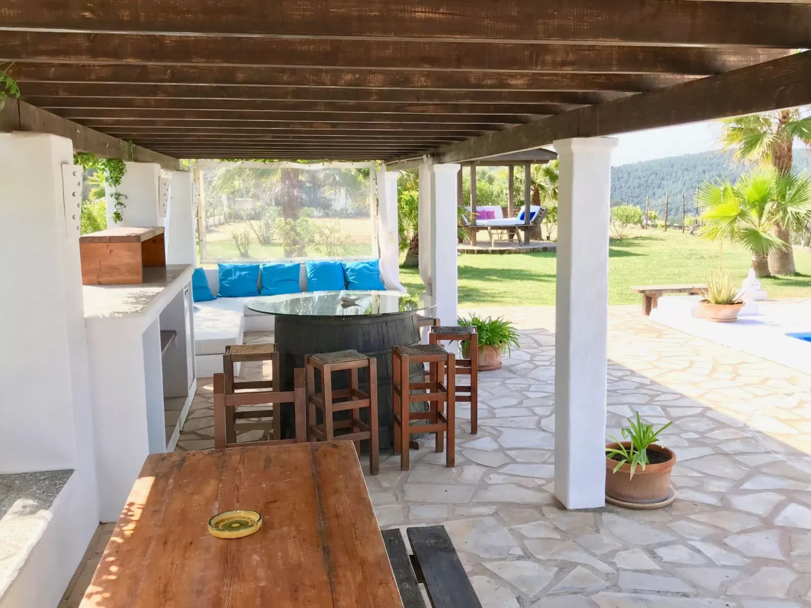 Villa El Palau-Image-tags.info