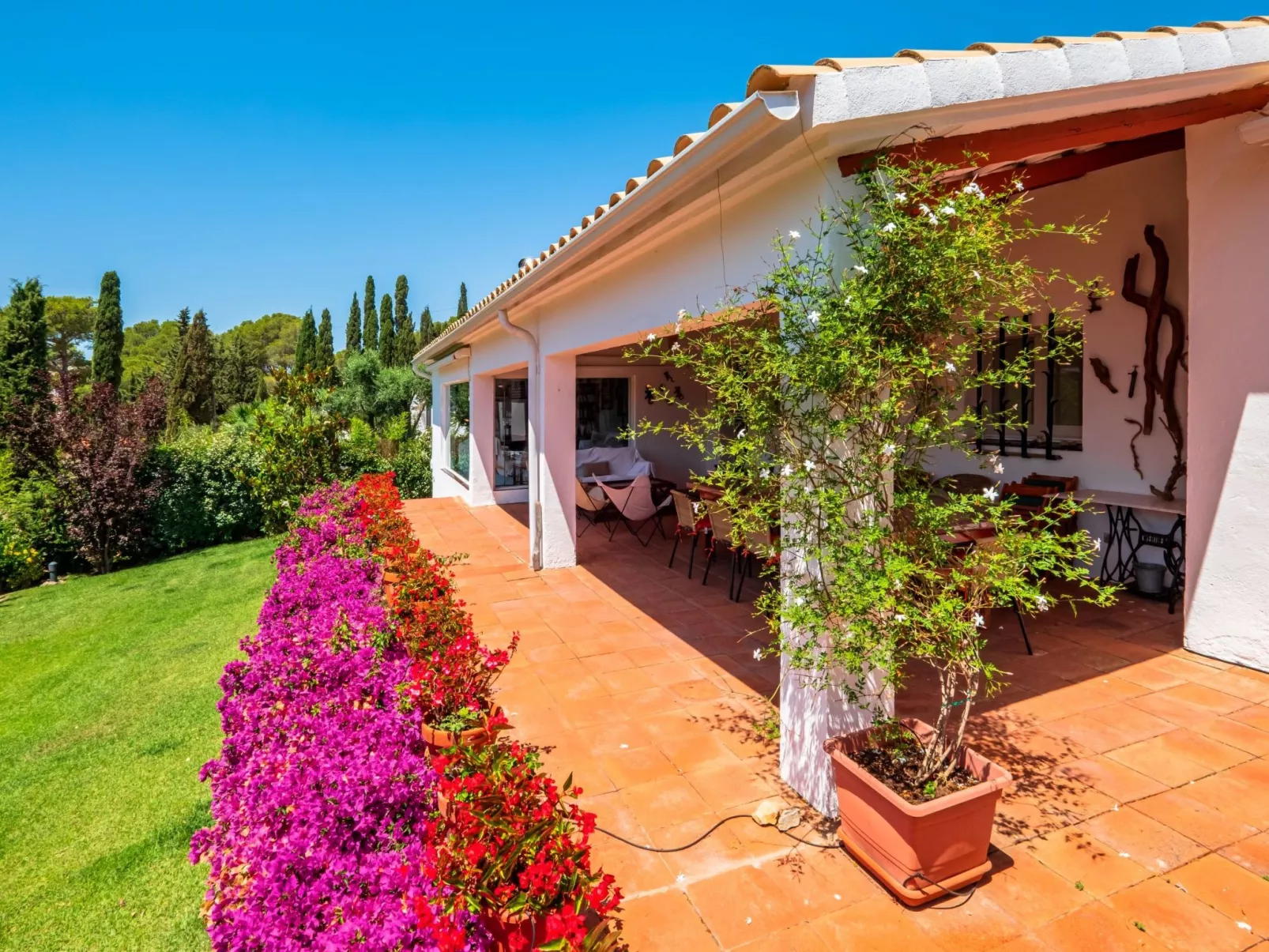 Costabravaforrent Masramon, für 12 Personen mit Pool und Garten-Buiten