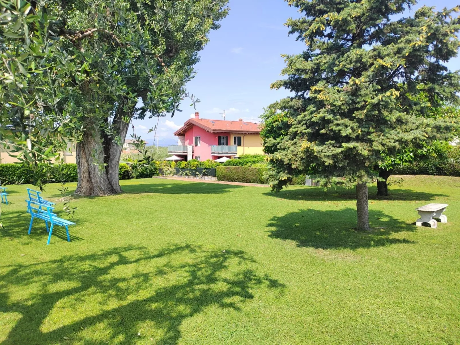 Schönes Ferienhaus Villetta Batik-Image-tags.info