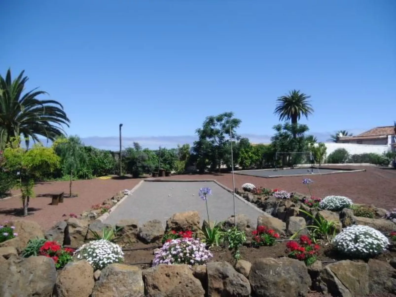 Romantisches Landhaus mit Pool-Buiten